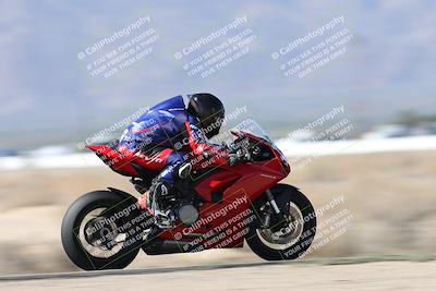 media/Oct-25-2025-Race Pace (Sat) [[47cce5476f]]/Verified/8-Speed Pans (1150am)/